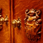 6details